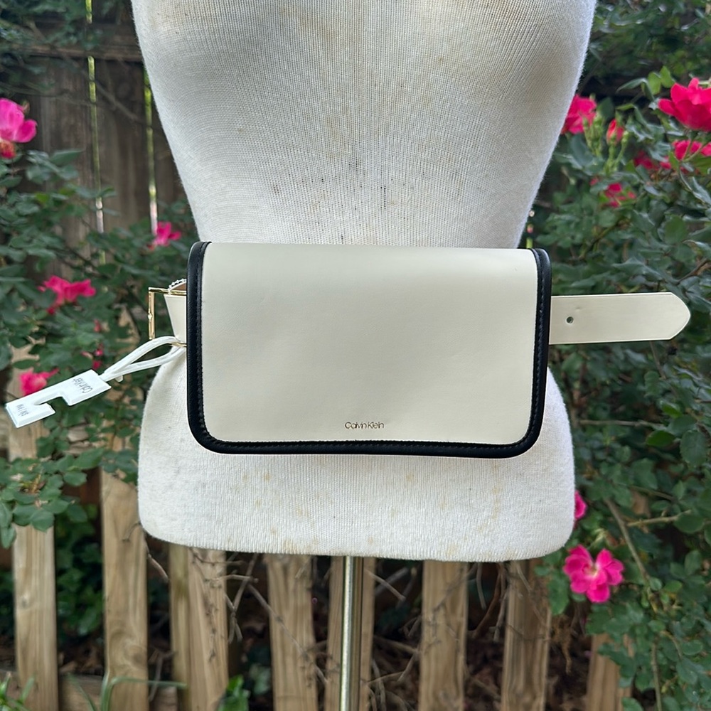 Calvin Klein Belt Bag/ Fanny Pack Bone and Black Size S